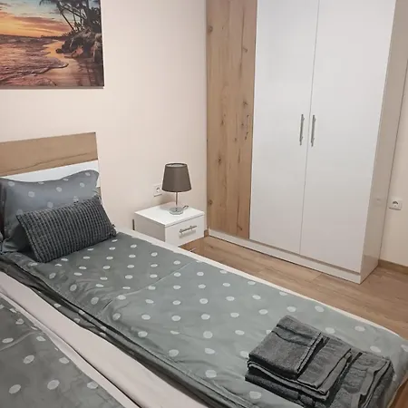 Location Apartament *