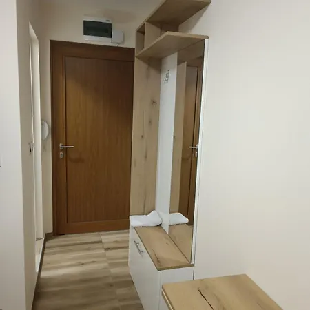 Location Apartament *